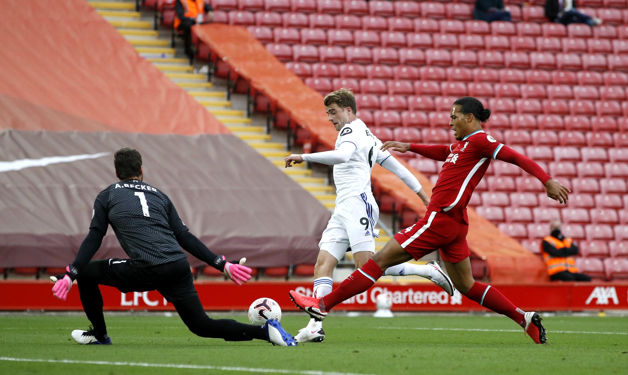 位熱衷於挑 位熱衷於挑