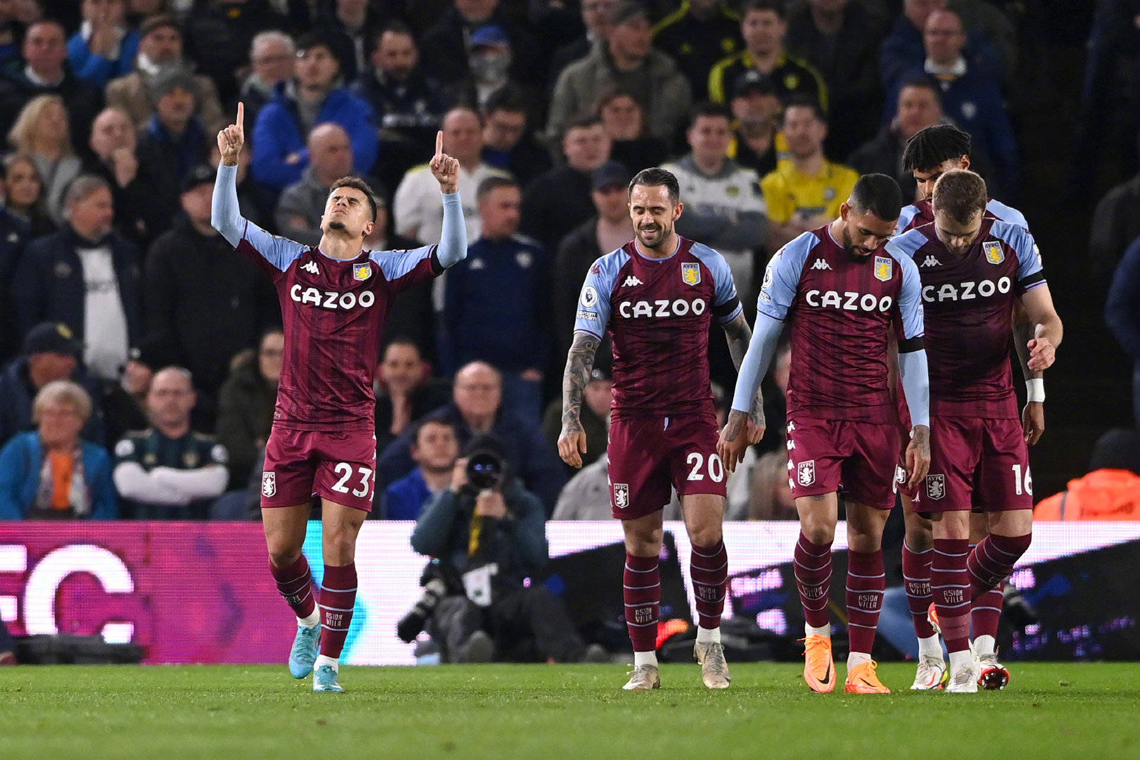 足球的商业 足球的商业